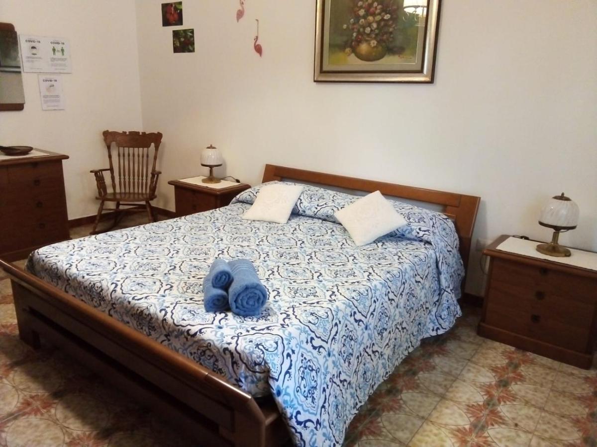 B & B Il Mirto 2 SantʼAntìoco Εξωτερικό φωτογραφία